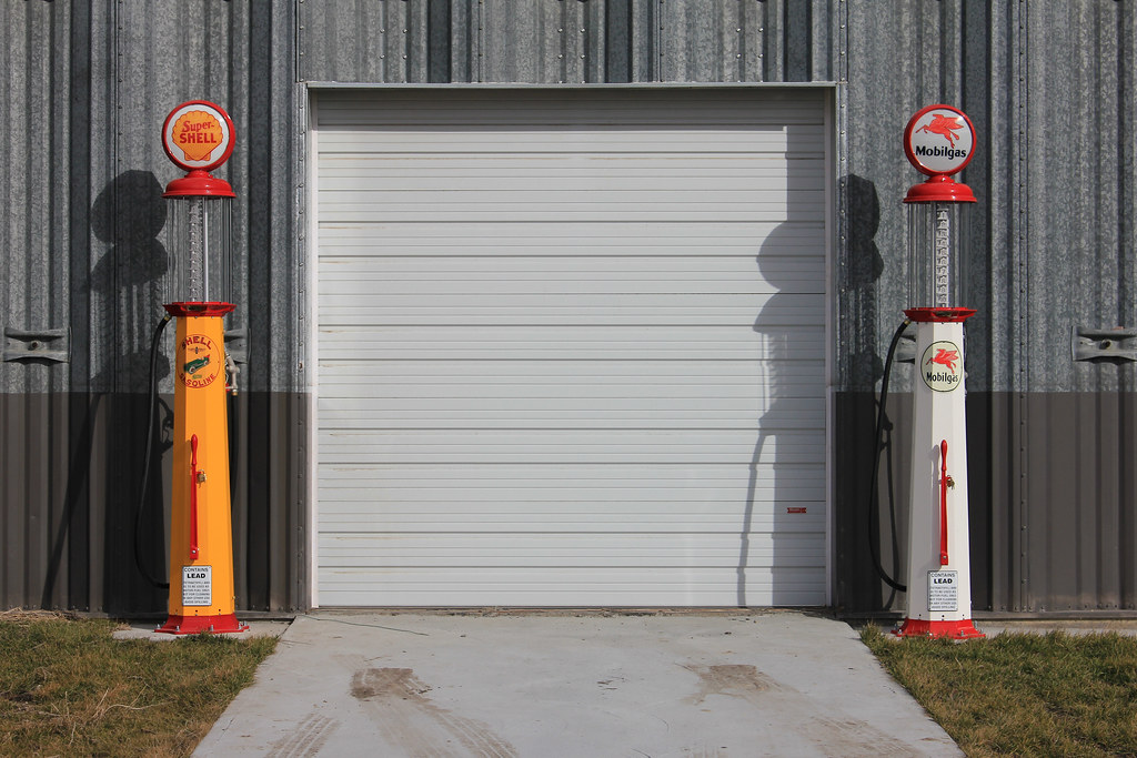 Gas Pumps Pawnee City, NE A couple of gravity gas pumps … Flickr