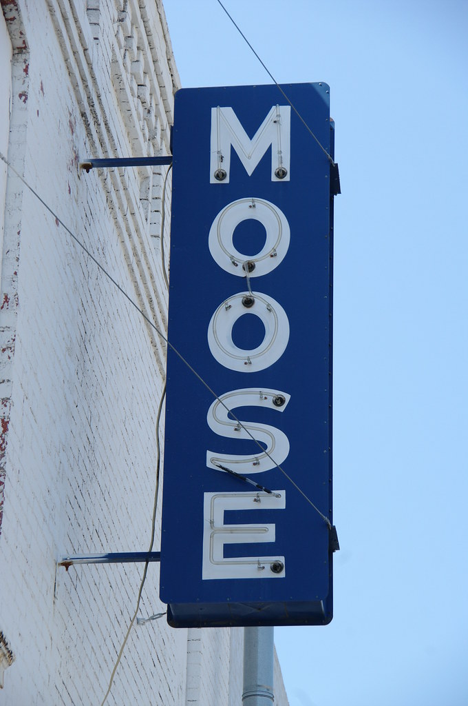 Moose Lodge, Pittsfield, Illinois Moose Lodge 109 W. Washi… Flickr