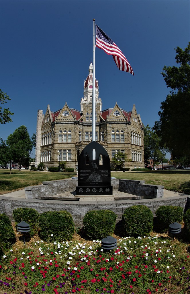 Pike County Court House, Pittsfield, Illinois. Pike County… Flickr
