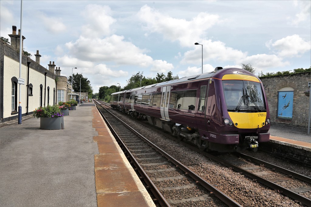 3482021 170511 Calls at Market Rasen Station with 2L62 10… Flickr