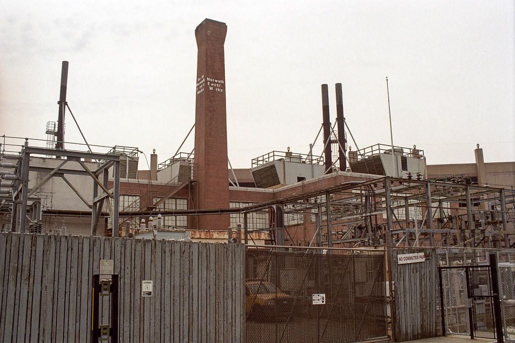 Norwalk Electric Works in Connecticut halbphoto Flickr