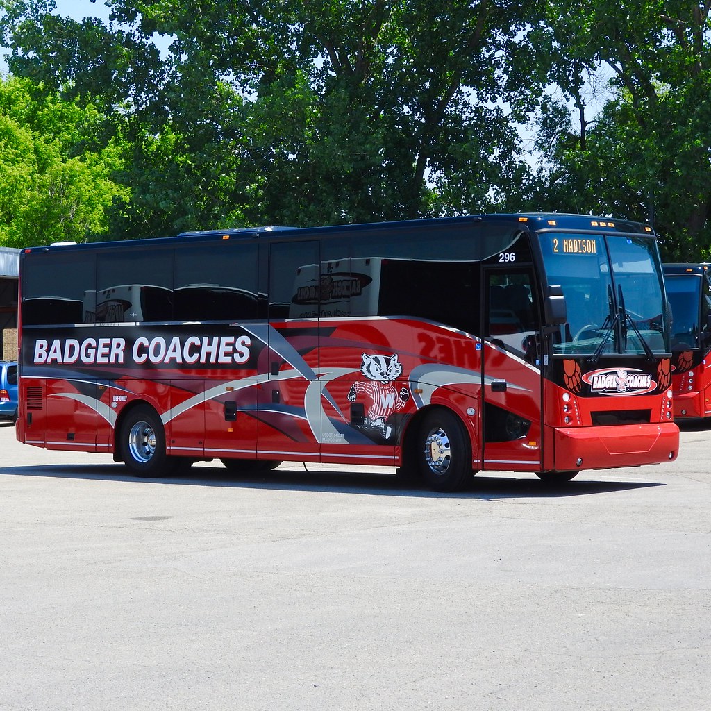 Badger Coaches 296 Operator Badger Coaches, Madison, Wisc… Flickr