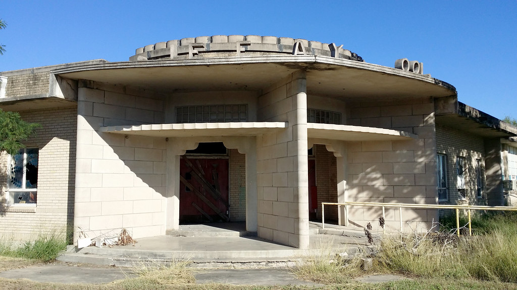 Abandoned School, Premont, Texas Photo by Eric Friedebach Flickr