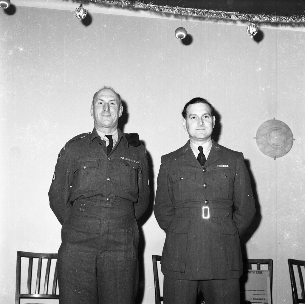 Royal Observer Corps Top Brass Medal Presentation c 1950's… Flickr