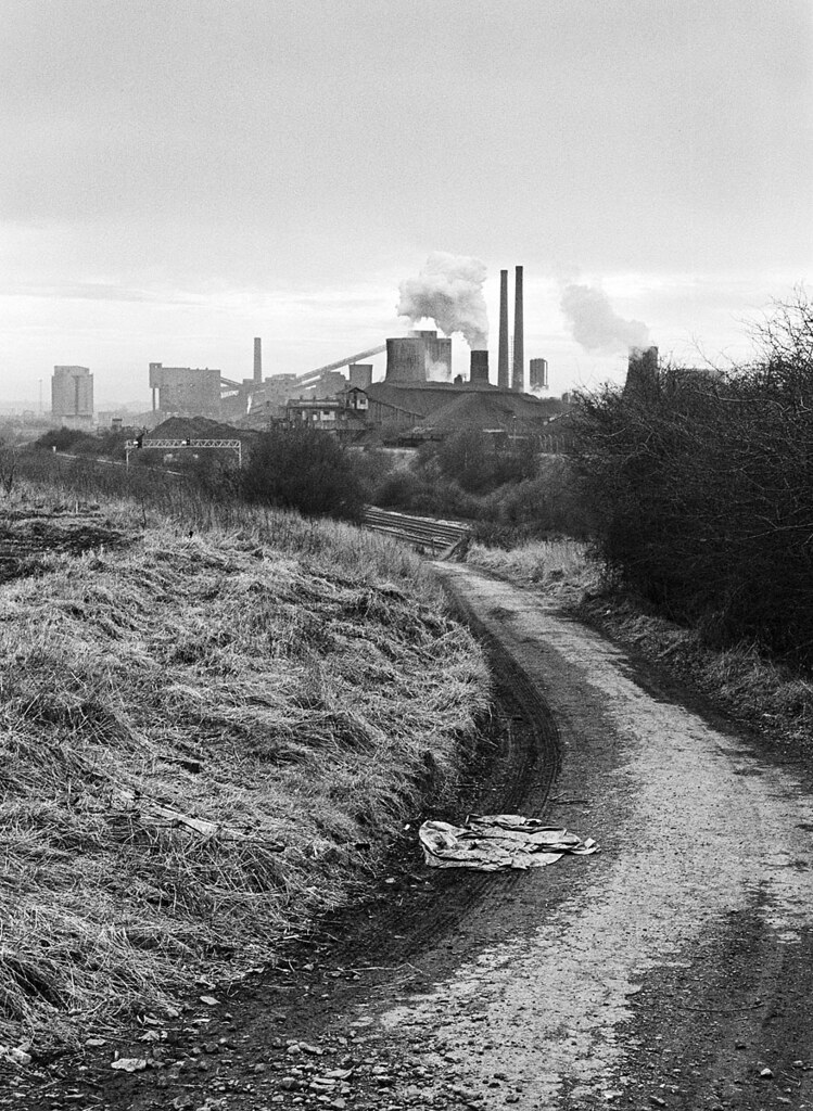 The Avenue Coking Works, Wingerworth, 1985 John Bentley Flickr