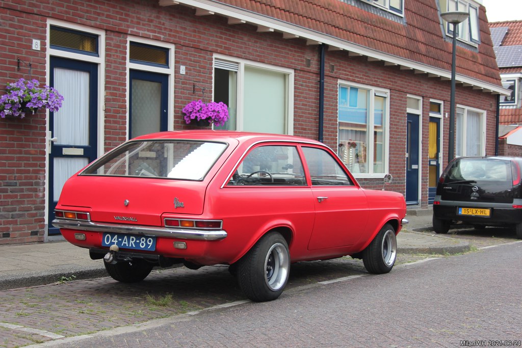 Vauxhall Viva HC 1256cc estate 1974 (04AR89) When I retu… Flickr