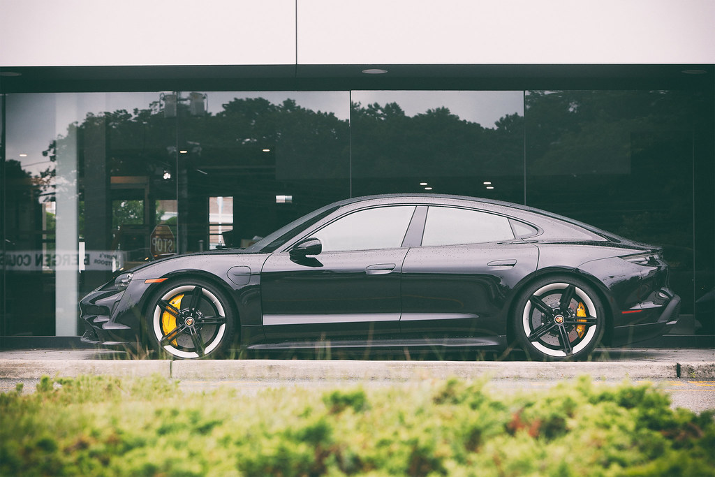 Porsche Tycan Porsche Tycan at the Jack Daniels Porsche 71… Flickr