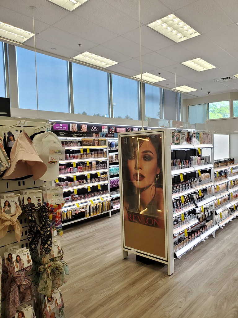 CVS Coopersburg, PA Store 1093, 7001 Rt. 309; this stor… Flickr