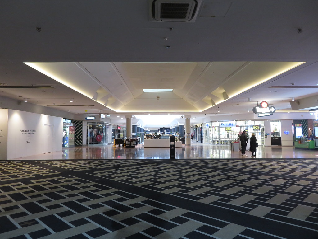 Tea Tree Plaza on a Sunday Morning Level 2 looking towards… Flickr