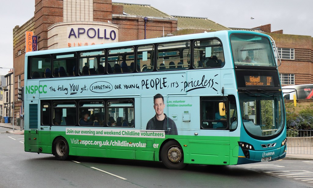Arriva Wales 4484 CX61CDN arrives at Rhyl Bus Station with… Flickr