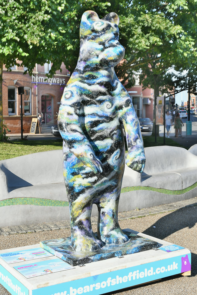 Nebula Bear Statue Bears of Sheffield, Designed by Grace I… Flickr