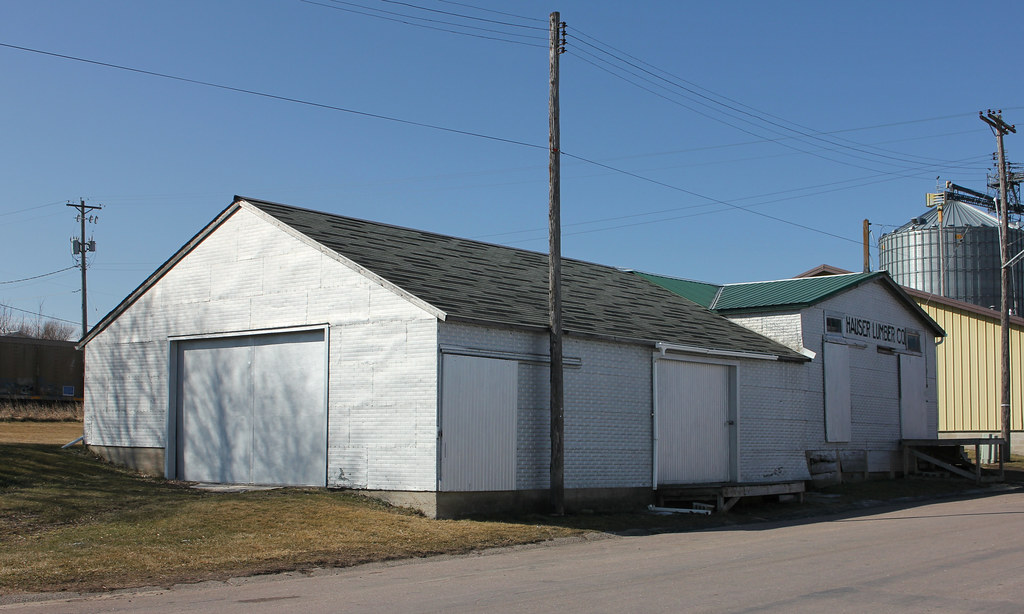 Hauser Lumber Co. Warehouse Gibbon, MN Tom McLaughlin Flickr