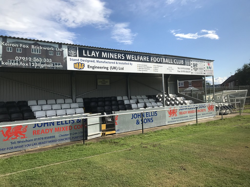 Llay Miners Welfare FC Flickr