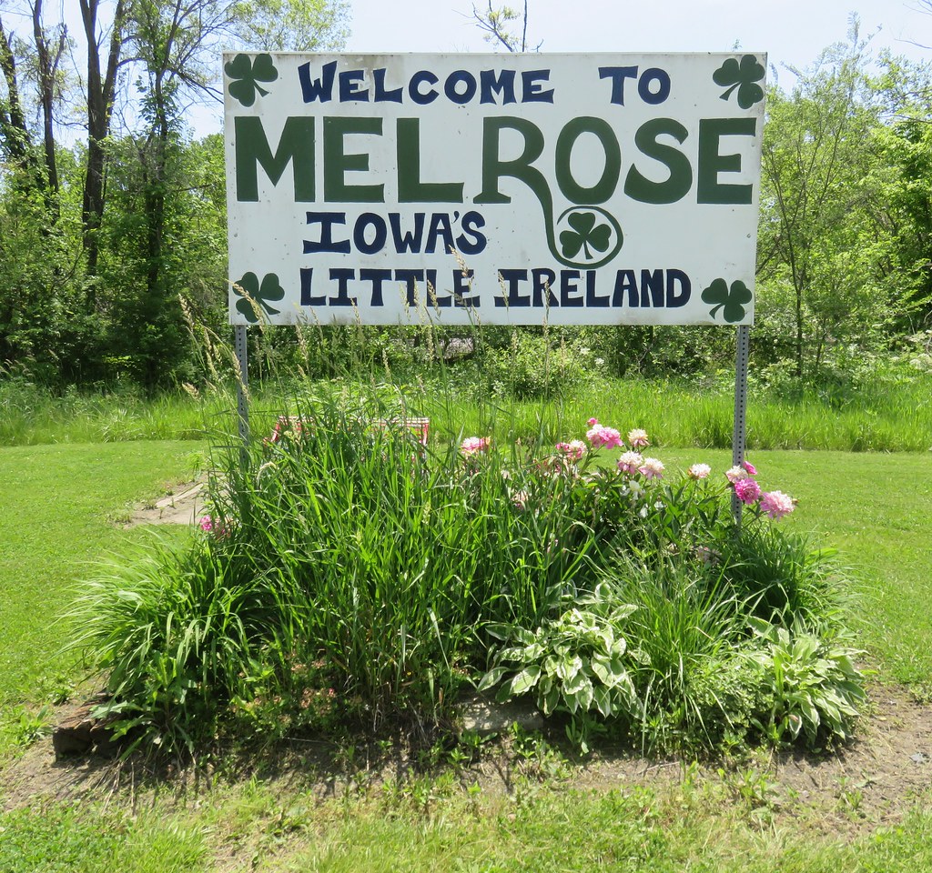 to Melrose Sign (Melrose, Iowa) Melrose, Iowa is a… Flickr