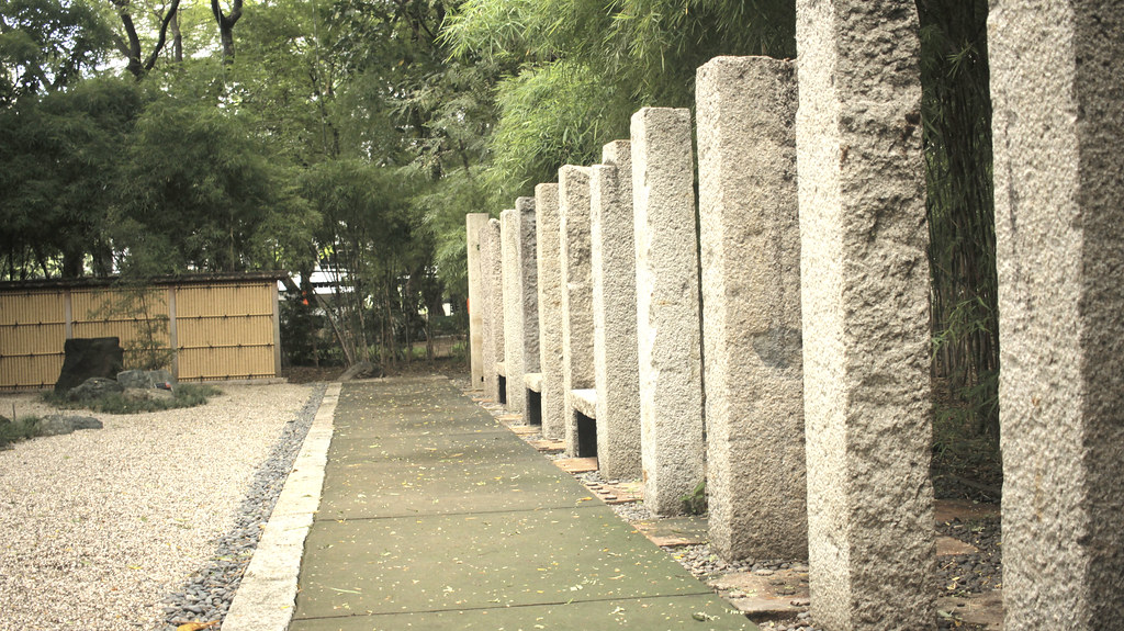 Pillars Washington sycip park makati AB ALI PHILIP Flickr