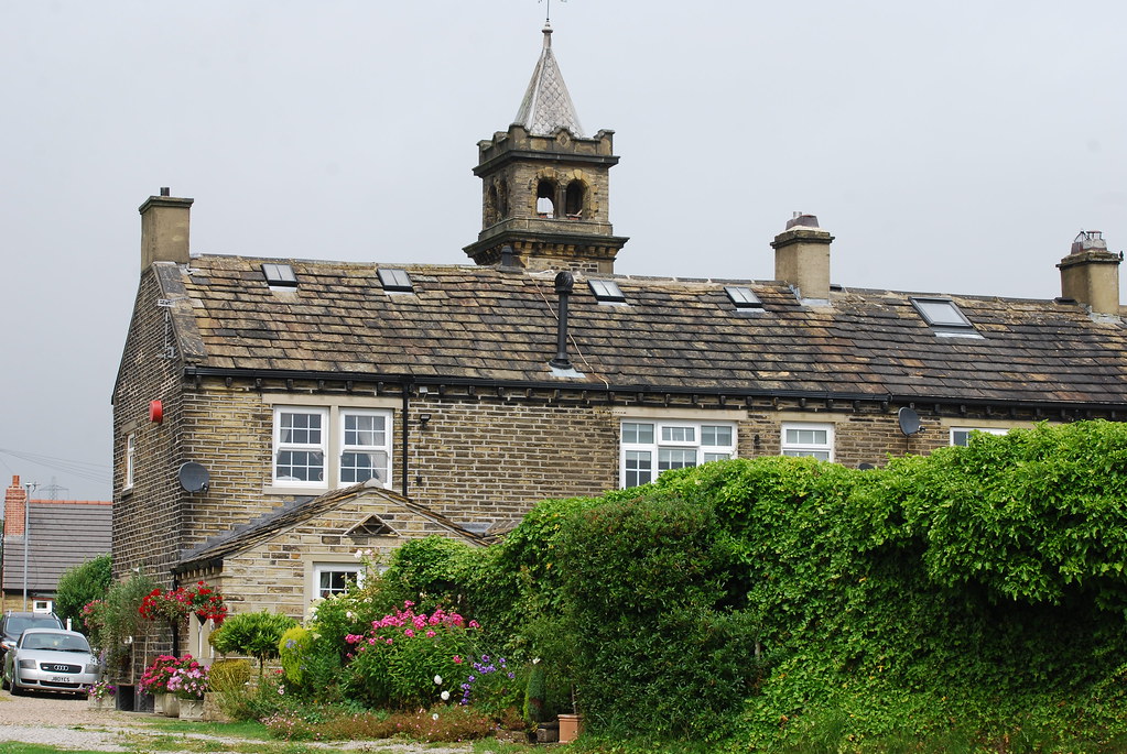 Homes in Norwood Green Norwood Green in West Yorkshire Hom… Flickr