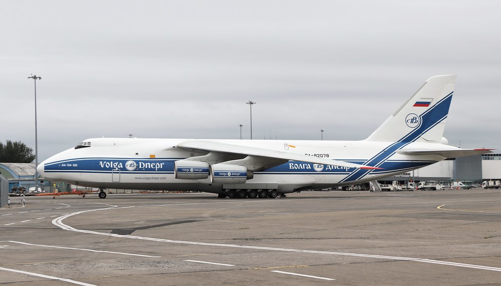 VolgaDnepr AN124100 RA82078 dep shannon for dubai 2/8/… Flickr