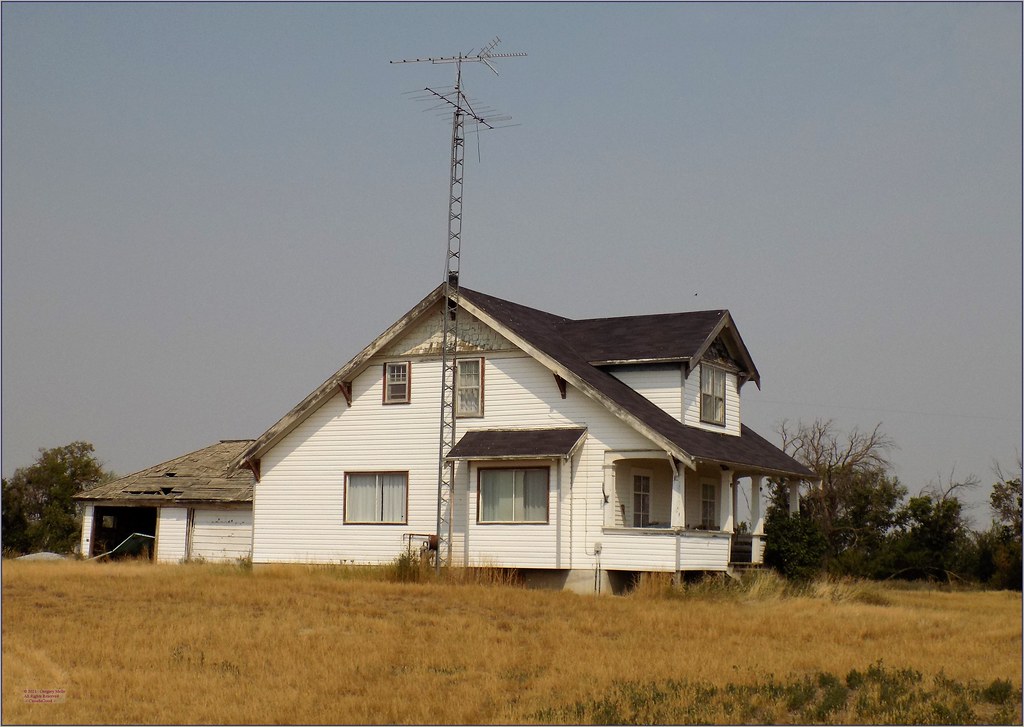 RM Gravelbourg White House 20210802_114905 21DSCN0006 Flickr