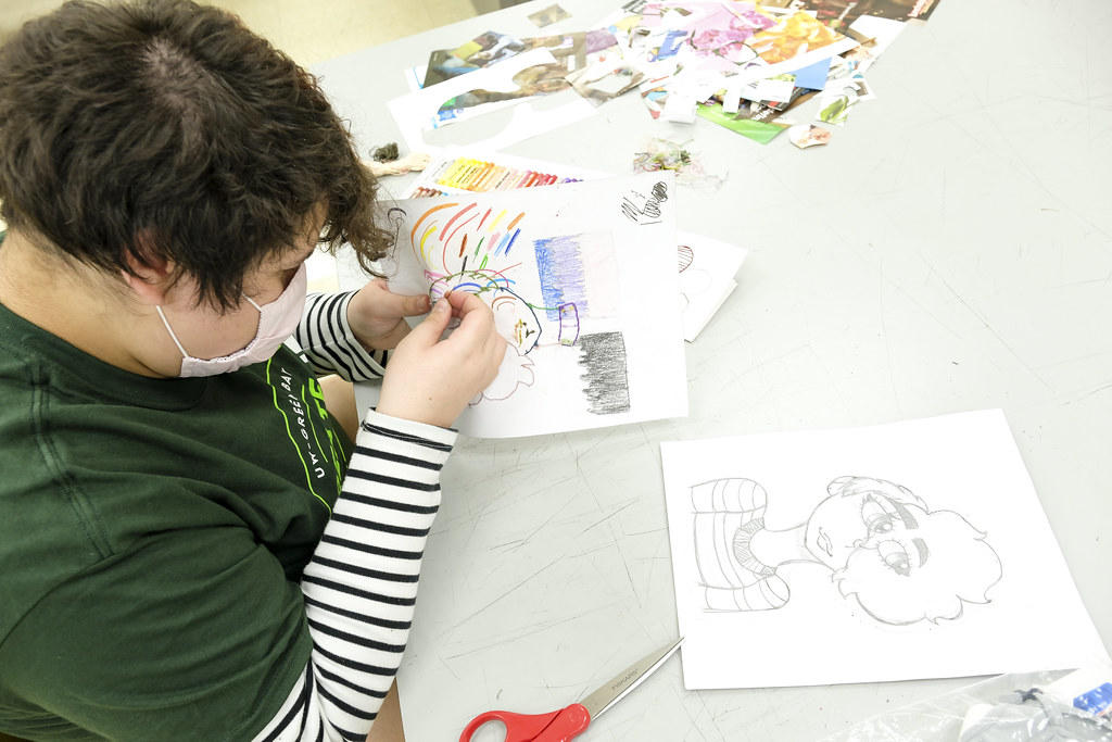 Sewing Paper Art at Mixed Media Art Camp Artists create se… Flickr
