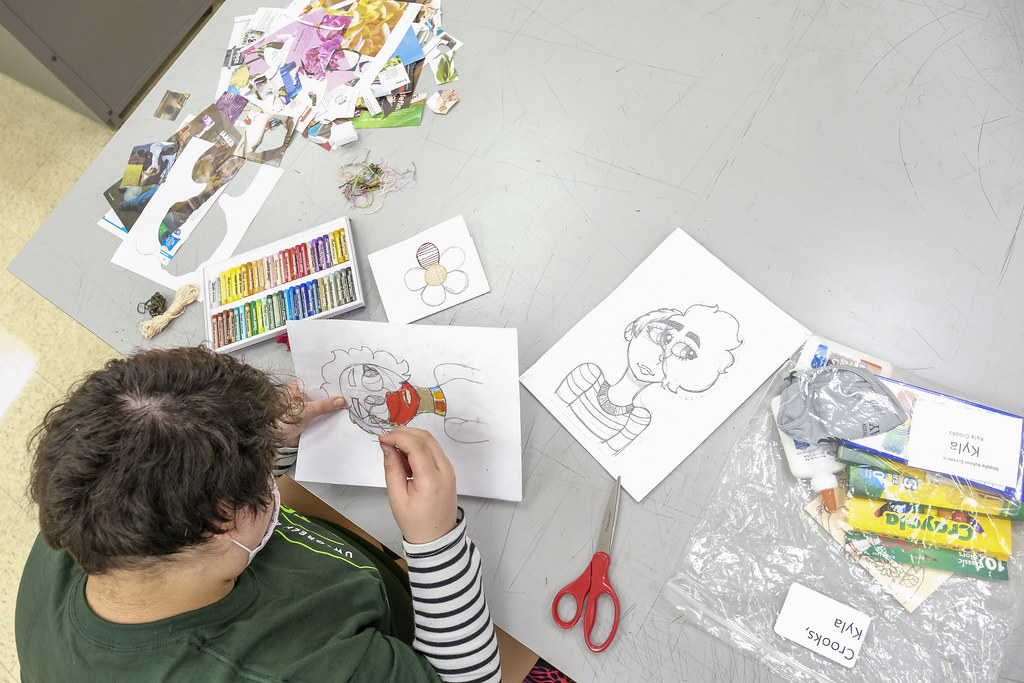 Sewing Paper Art at Mixed Media Art Camp Artists create se… Flickr