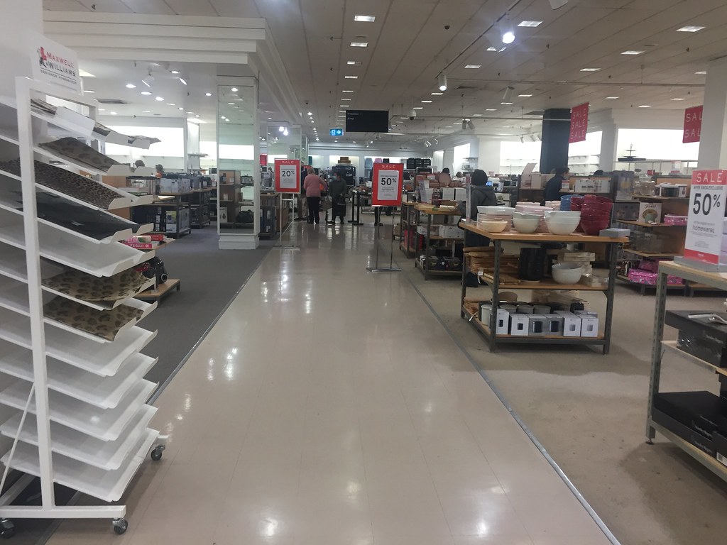 Myer Knox Closing Down Sale Photos of closure of Myer at… Flickr