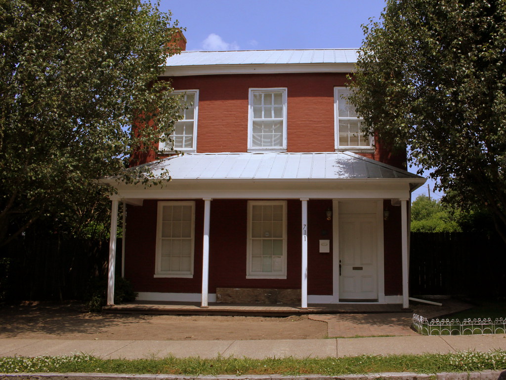 Jesse James house in Nashville I knew Jesse James lived in… Flickr