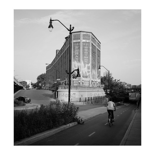 Rue st Laurent Montreal Old st Lawrence ware house buildin… Flickr