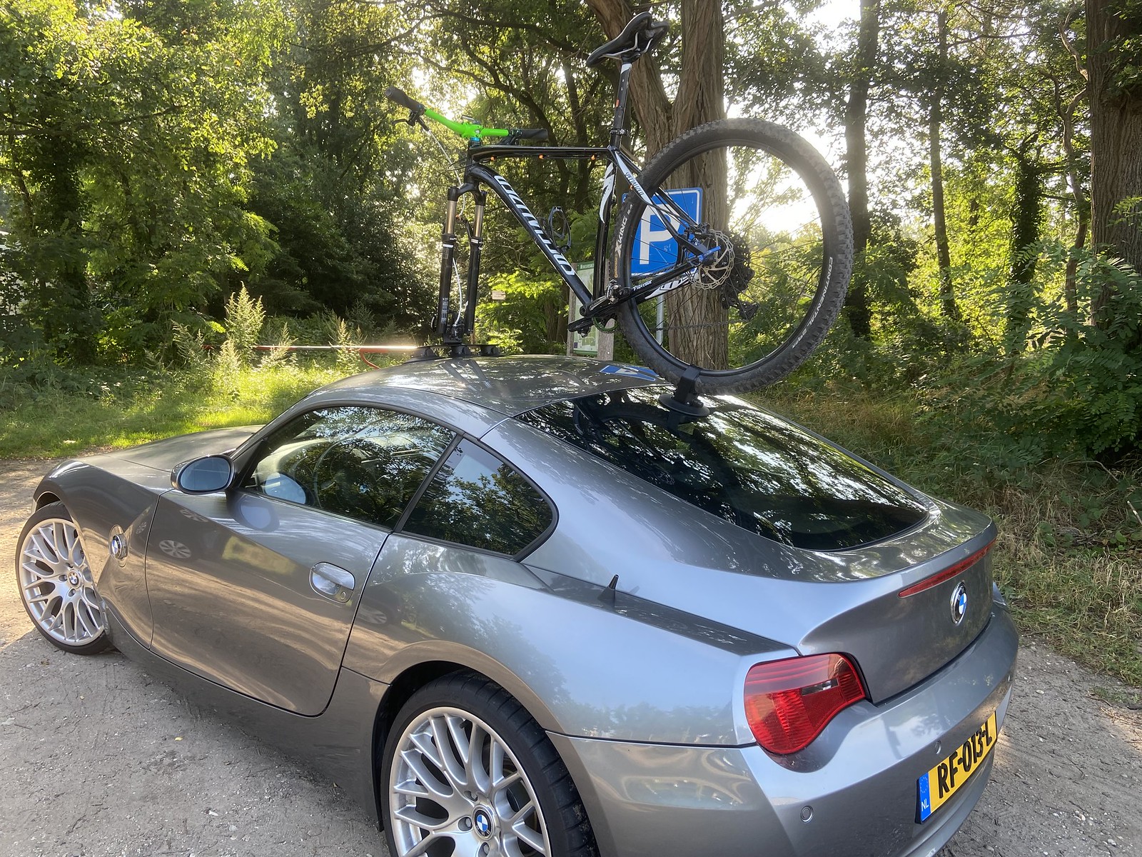 Z4 E86 coupe suction cup bike rack BMW Z1 Z4 Z8 Z3 Forum and