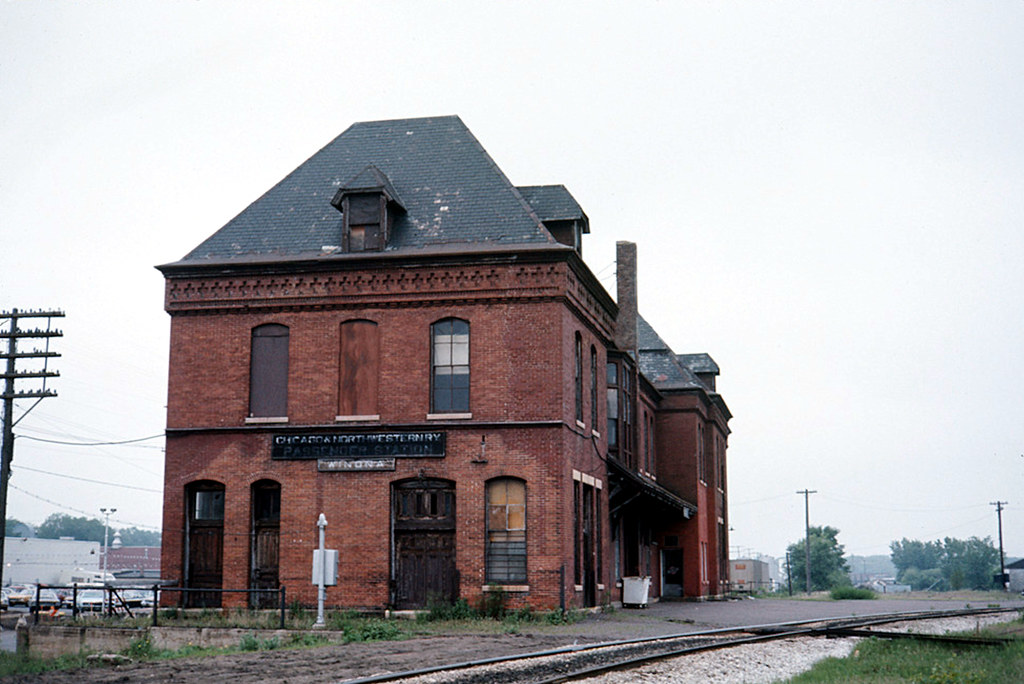 CNW Depot Huff & Second St, Winona, MN 1976 Hiawatha Rails Flickr