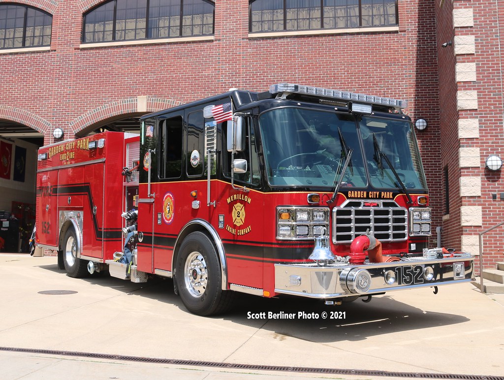 GARDEN CITY PARK, NY FIRE DEPARTMENT ENGINE 152 Flickr