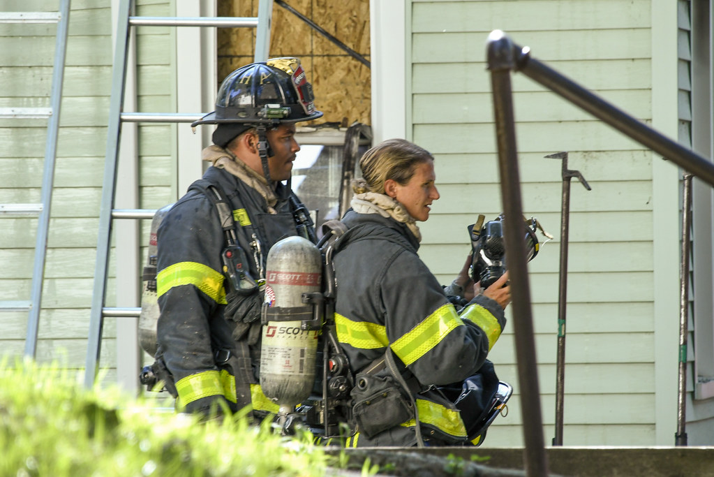 Fire Quimby NE Grand Rapids 20 These are photos of structu… Flickr