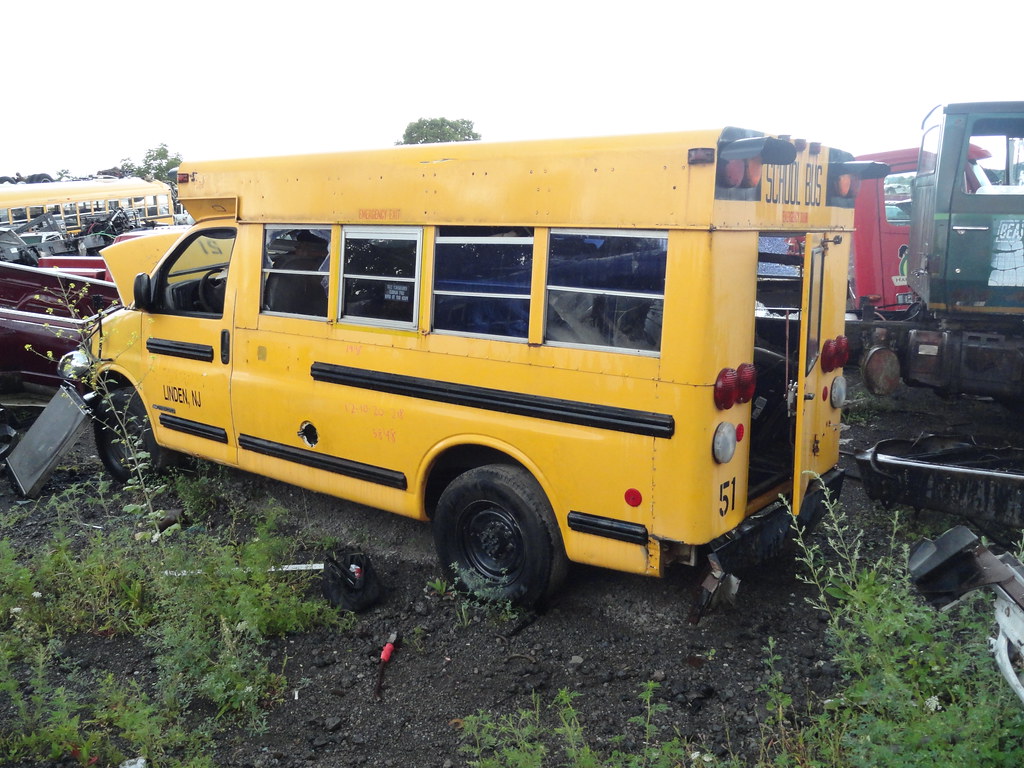 exJ&J Transportation 51 (4) Paul's Auto Yard Westville,… Flickr