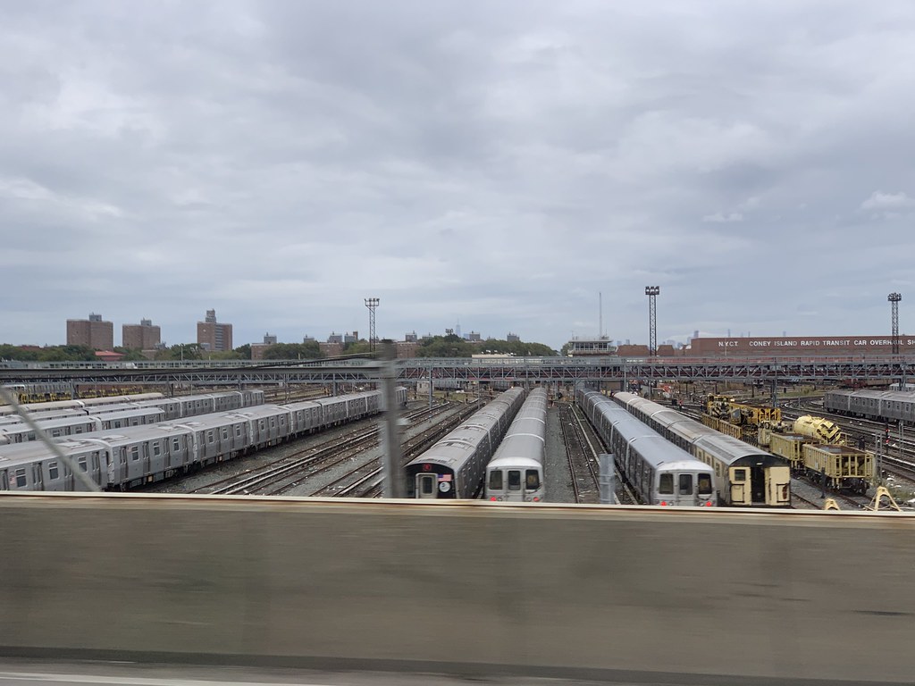 New York City Subway Trains Montauk Bus Photography Flickr