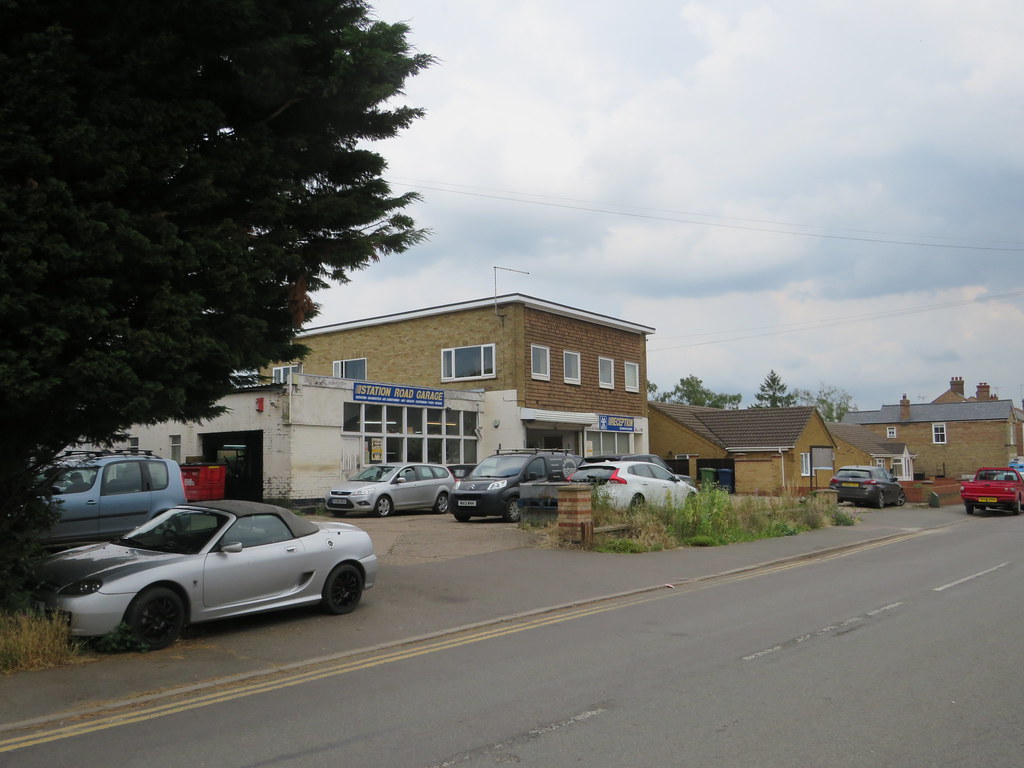 Former Petrol Station Station Road Garage, Whittlesey, C… Flickr