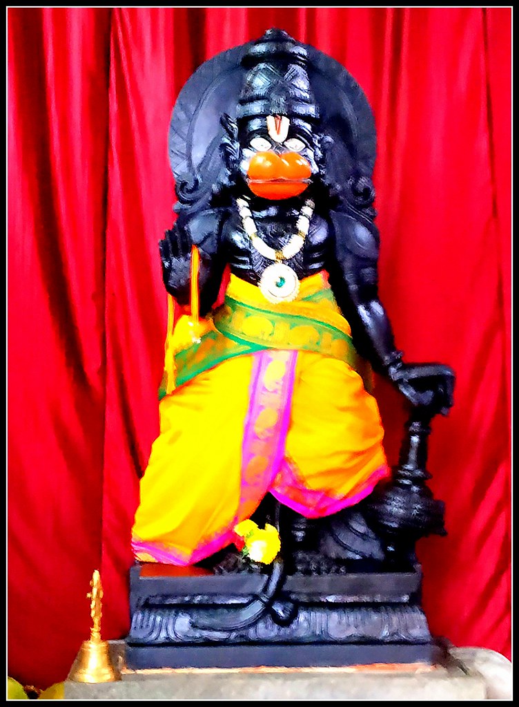 Jai Hanuman Ji Idol of Jai Hanuman Ji in a Temple, HMT Lay… Flickr