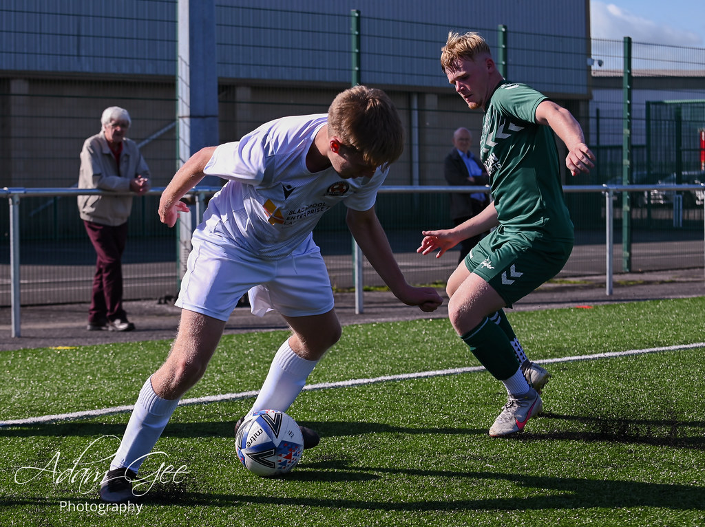 Steeton FC vs AFC Blackpool 28/08/2021 North West Counties… Flickr