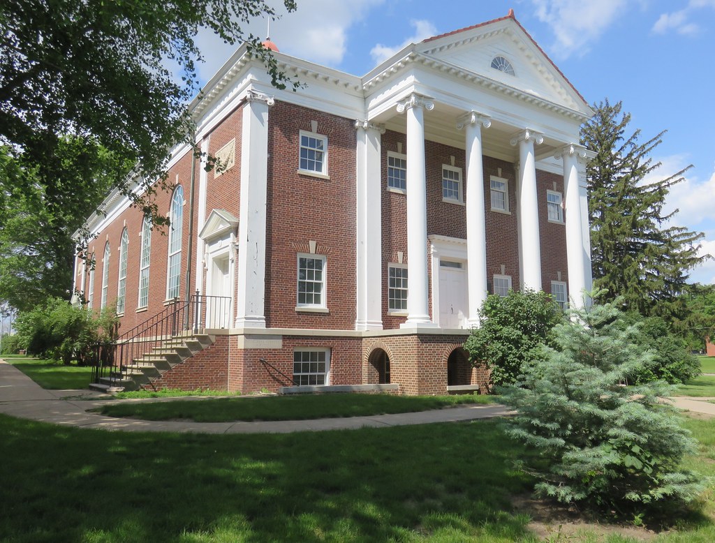 Spencer Memorial Chapel of William Penn University (Oskalo… Flickr