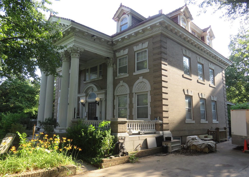 K. Mackie House (Lawrence, Kansas) Located at 1941 … Flickr