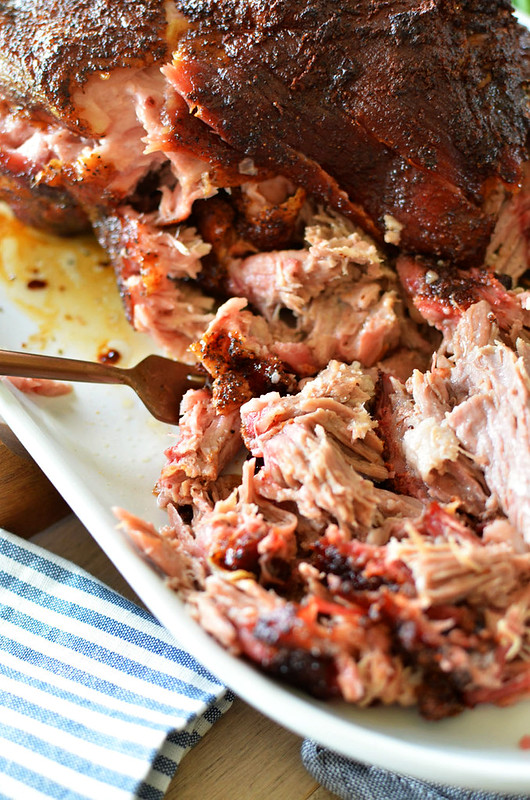 Traeger Boneless Pork Shoulder Roast Recipe Bryont Blog
