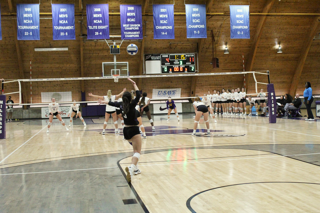 Volleyball vs. Mary HardinBaylor 9321 Flickr