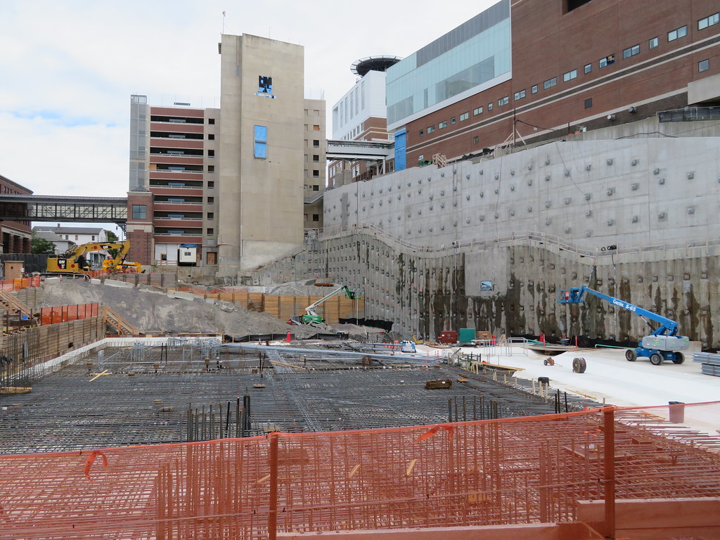 Maine Medical Center Expansion Portland archBOSTON