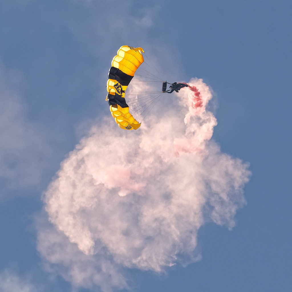 20210904_Golden Knights_Millville Air Show_6180PR Elliott Cobin Flickr