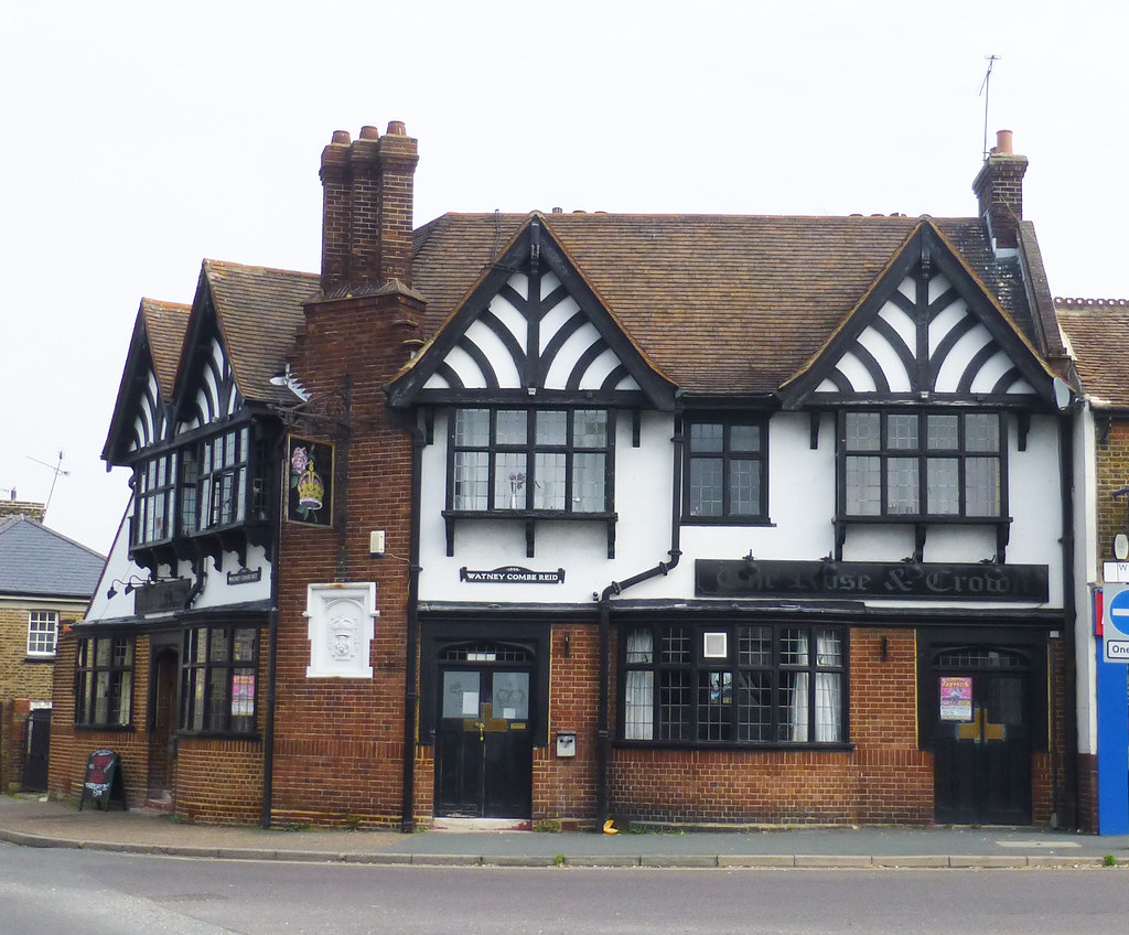 Rose & Crown, Rochford 2021 North Street, Rochford, Esse… Flickr