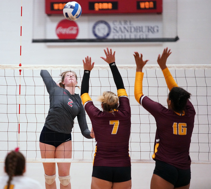 Volleyball vs Indian Hills Flickr