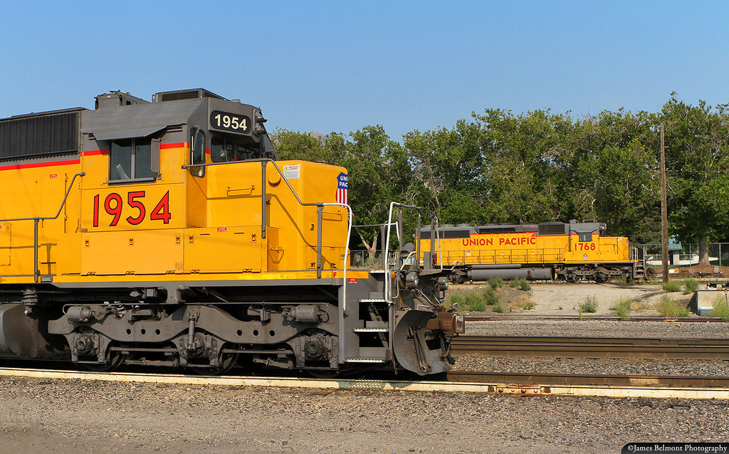 Brigham City Yard Union Pacific SD40Ns No. 1954 and 1768 a… Flickr