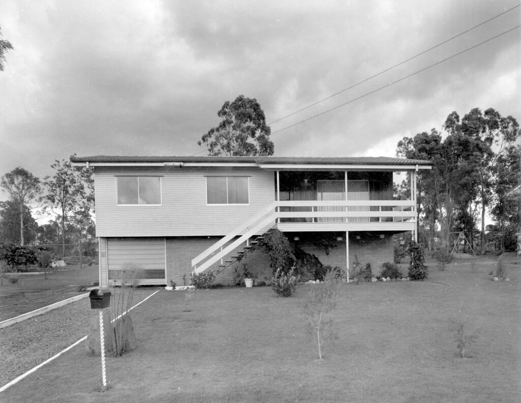ITM1841193 Queensland Housing Commission, 1970 Research th… Flickr