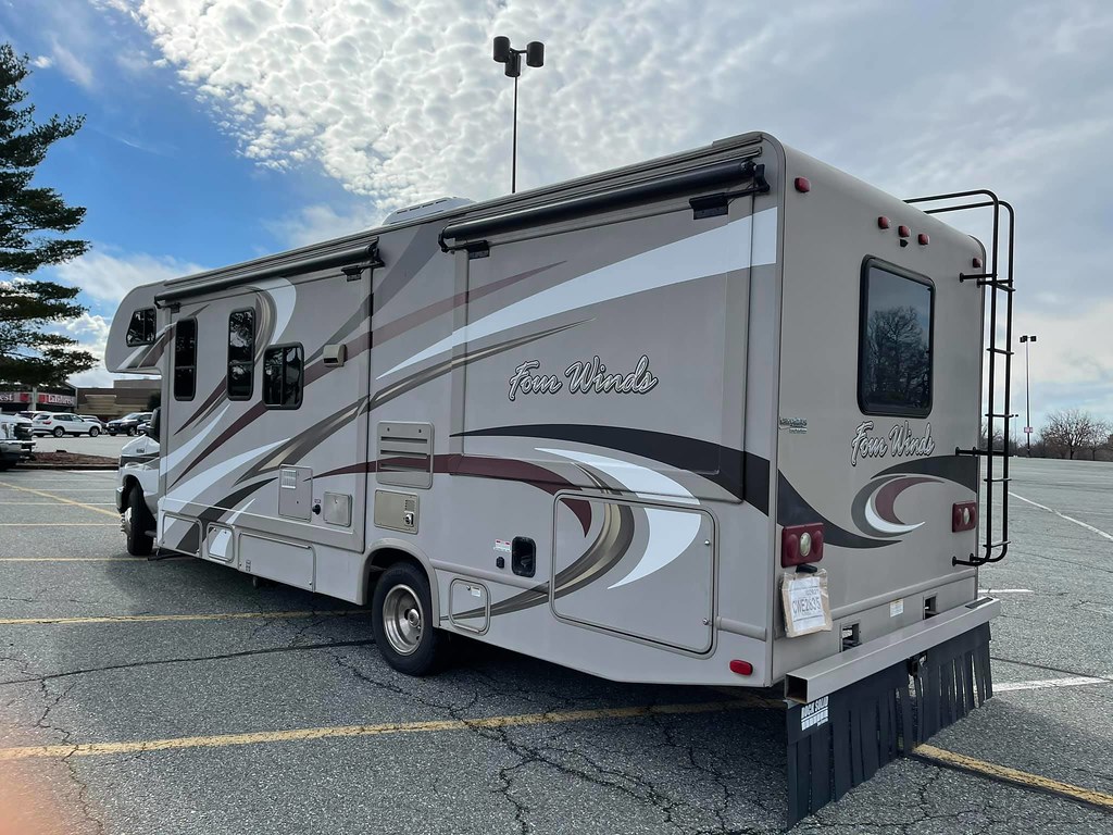 Bethesda Car & RV Rentals AmeriGo Renting a car in Bethe… Flickr