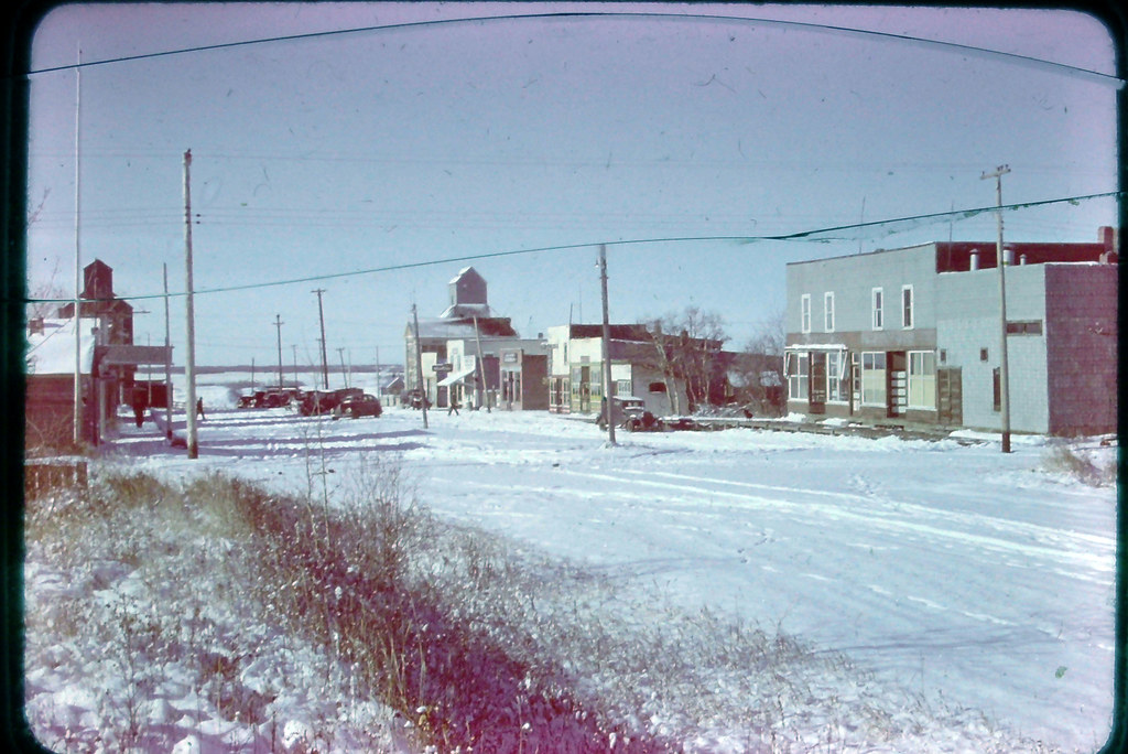 IMG00141 Main street, Donalda, Alberta, Canada, Nov. 4, 19… Flickr
