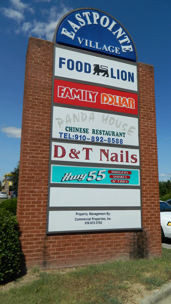 Eastpointe Village sign a photo on Flickriver