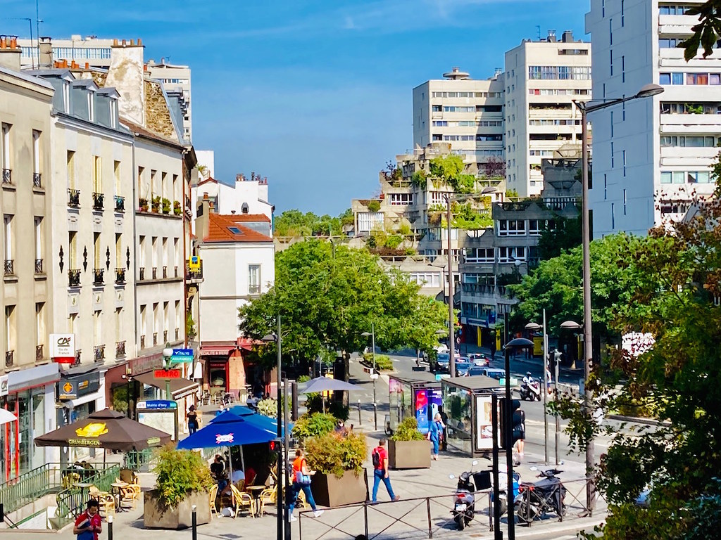 Au métro Mairie d'Ivry IvrysurSeine next to Paris Flickr